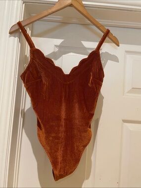 Out From Under Burnt Orange Bodysuit W2K/90s XS